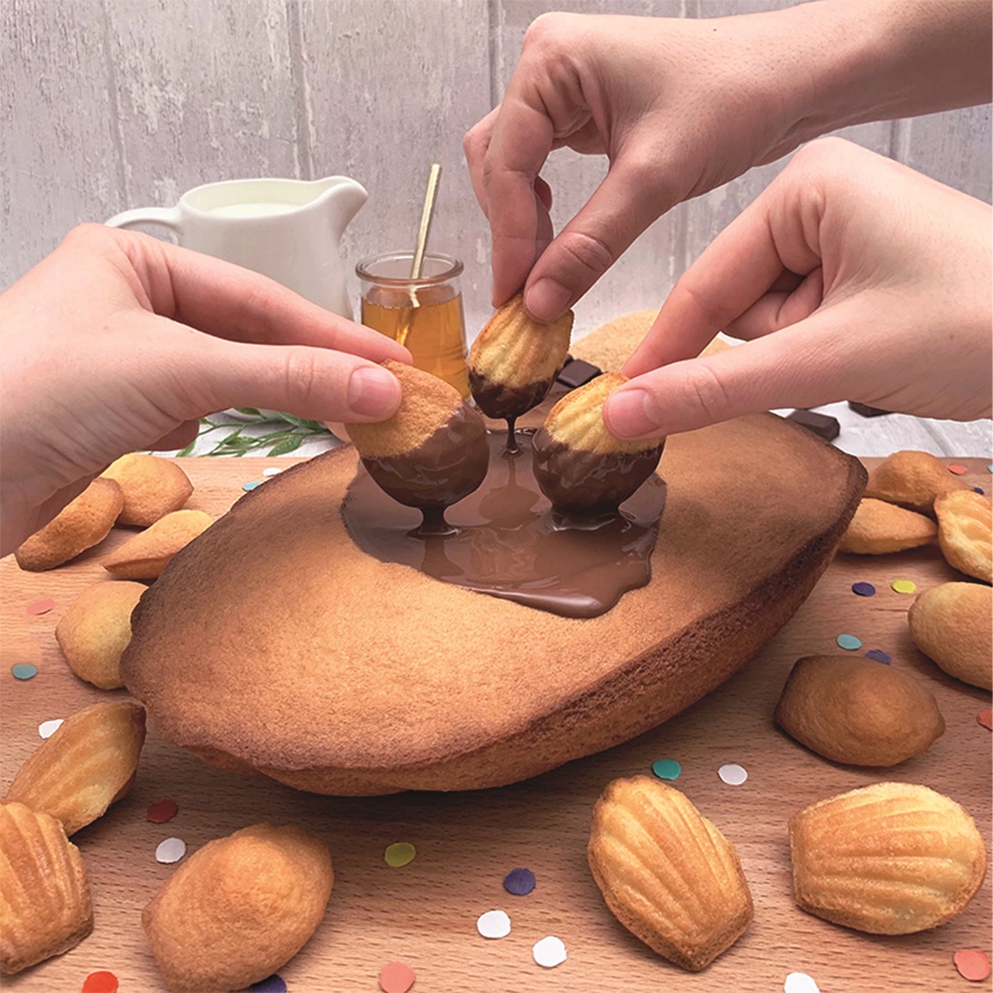 MADELEINE-BACKBLECH XXL