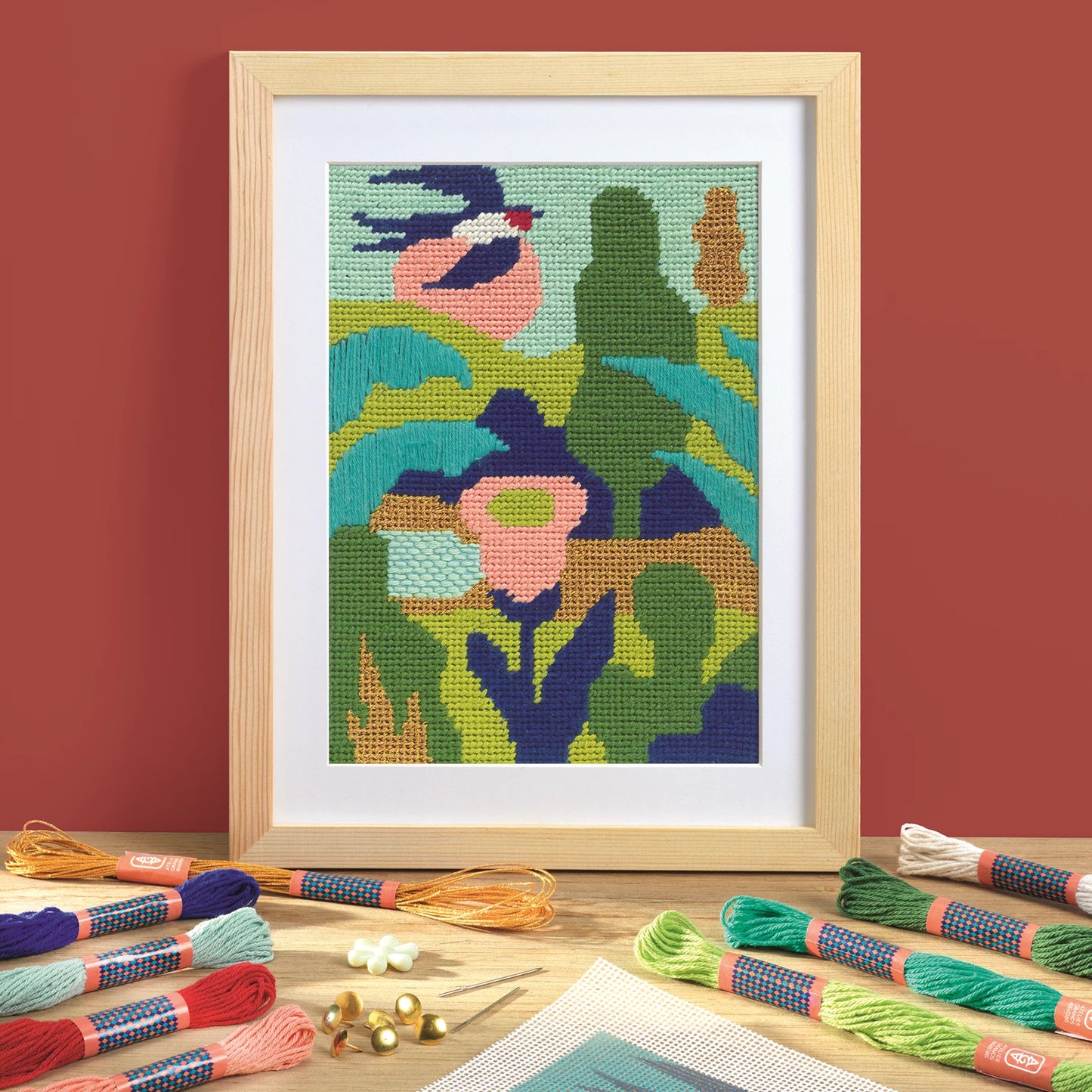 ATELIER 65, STICKEREI AUF LEINWAND
