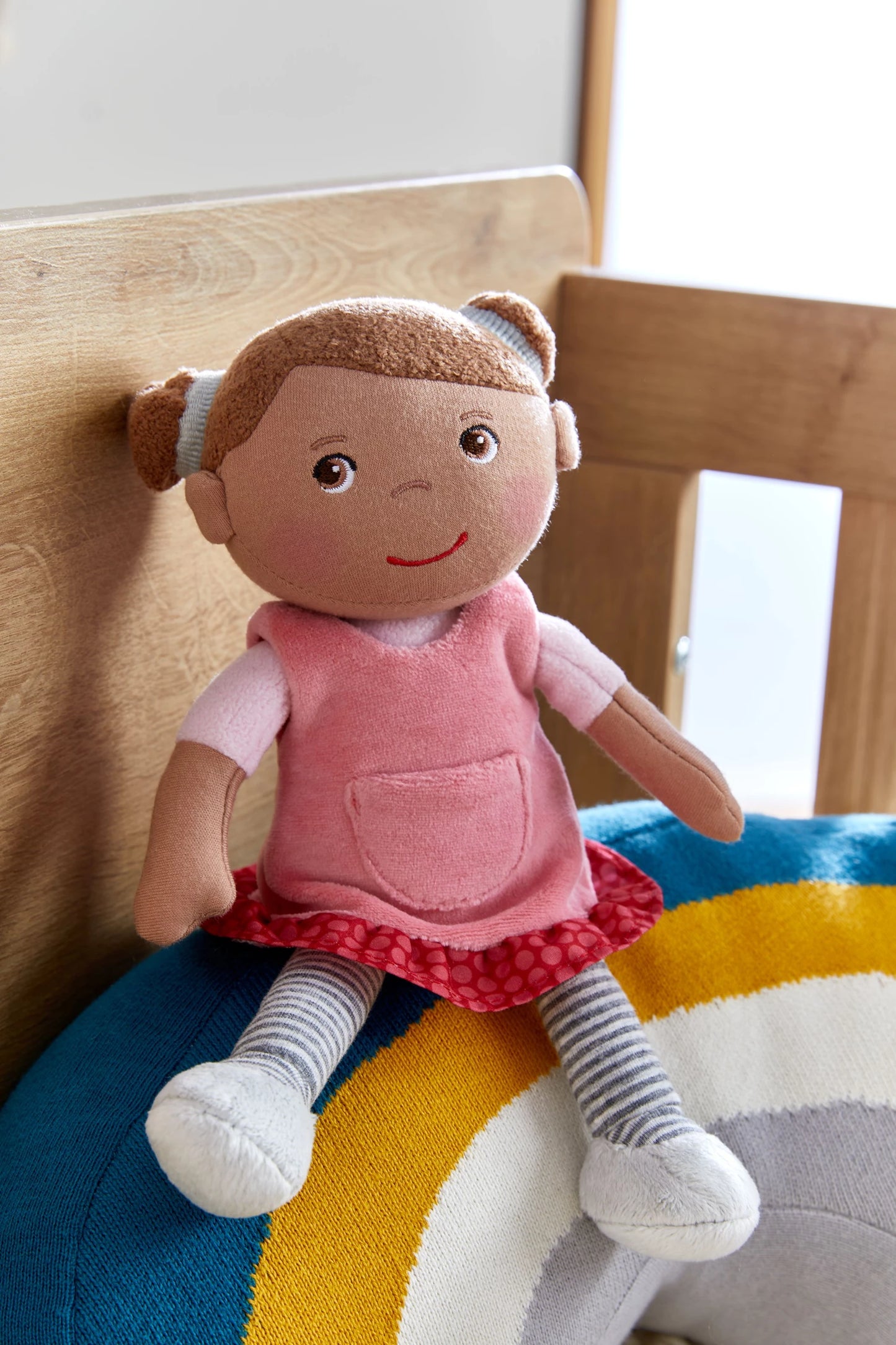 PLÜSCHPUPPE CAMILA 25 CM