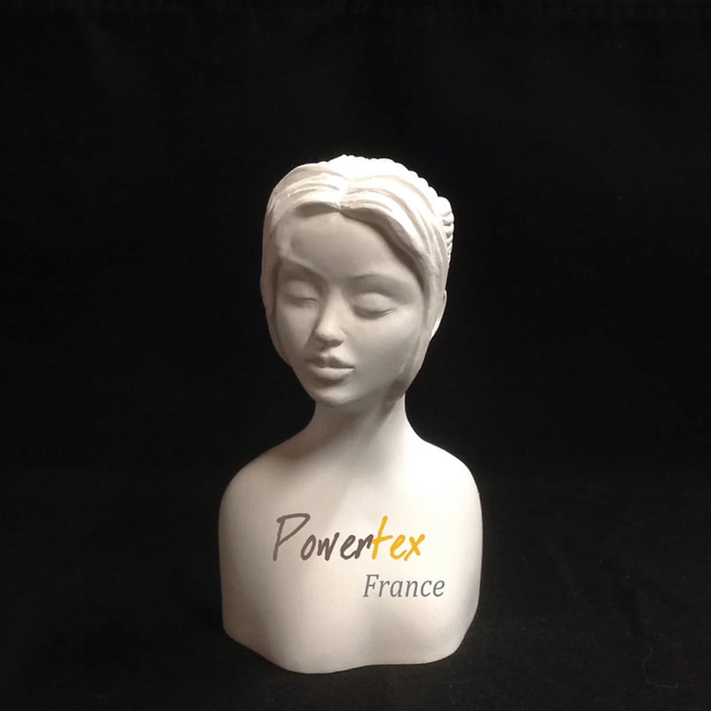 BÜSTE AUS POWERTEX-GIPS GRACE