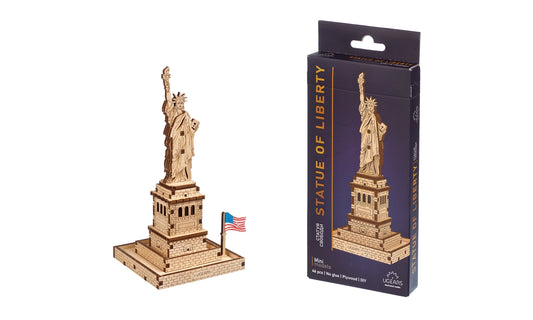 STATUE MODÈLE DE LA LIBERTÉ 46 ST. (FR-DE-EN-POL-ES-UKR)
