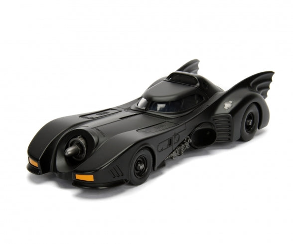 BATMOBILE & BATMAN - JADA