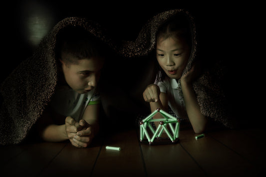 329 GLOW RECYCLED 42 - GEOMAGWORLD