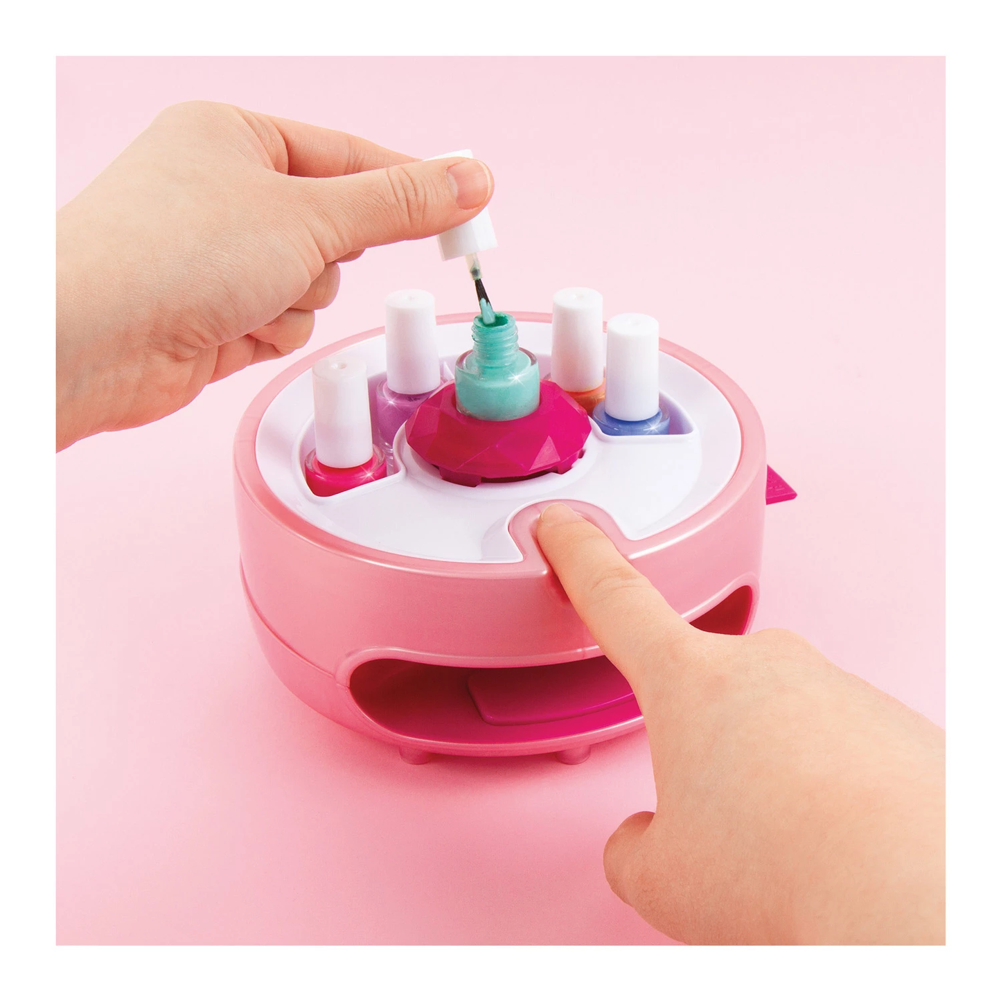STUDIO DE POSE D'ONGLES - FAITES-LE RÉEL