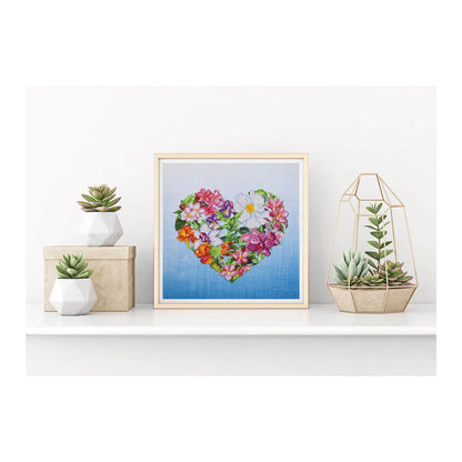 HERZFÖRMIGER LACKIERTER DIAMANT MIT BLUMEN