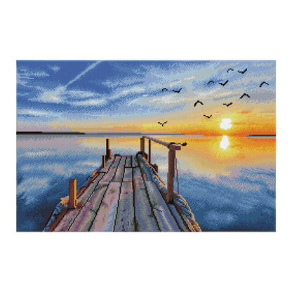 TRAMONTO SUL LAGO DIPINTO CON DIAMANTI
