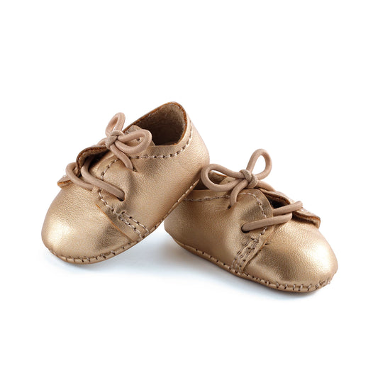 GOLDENE SCHUHE