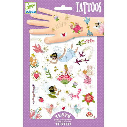 Tattoos von Freundinnen machen