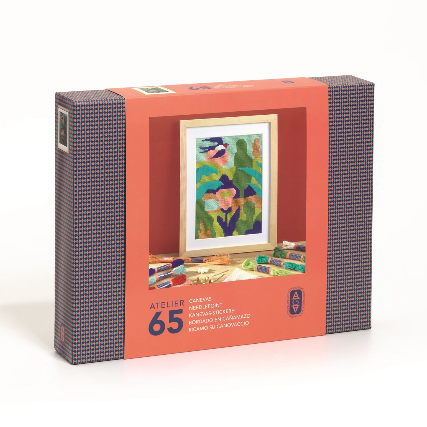 ATELIER 65, STICKEREI AUF LEINWAND