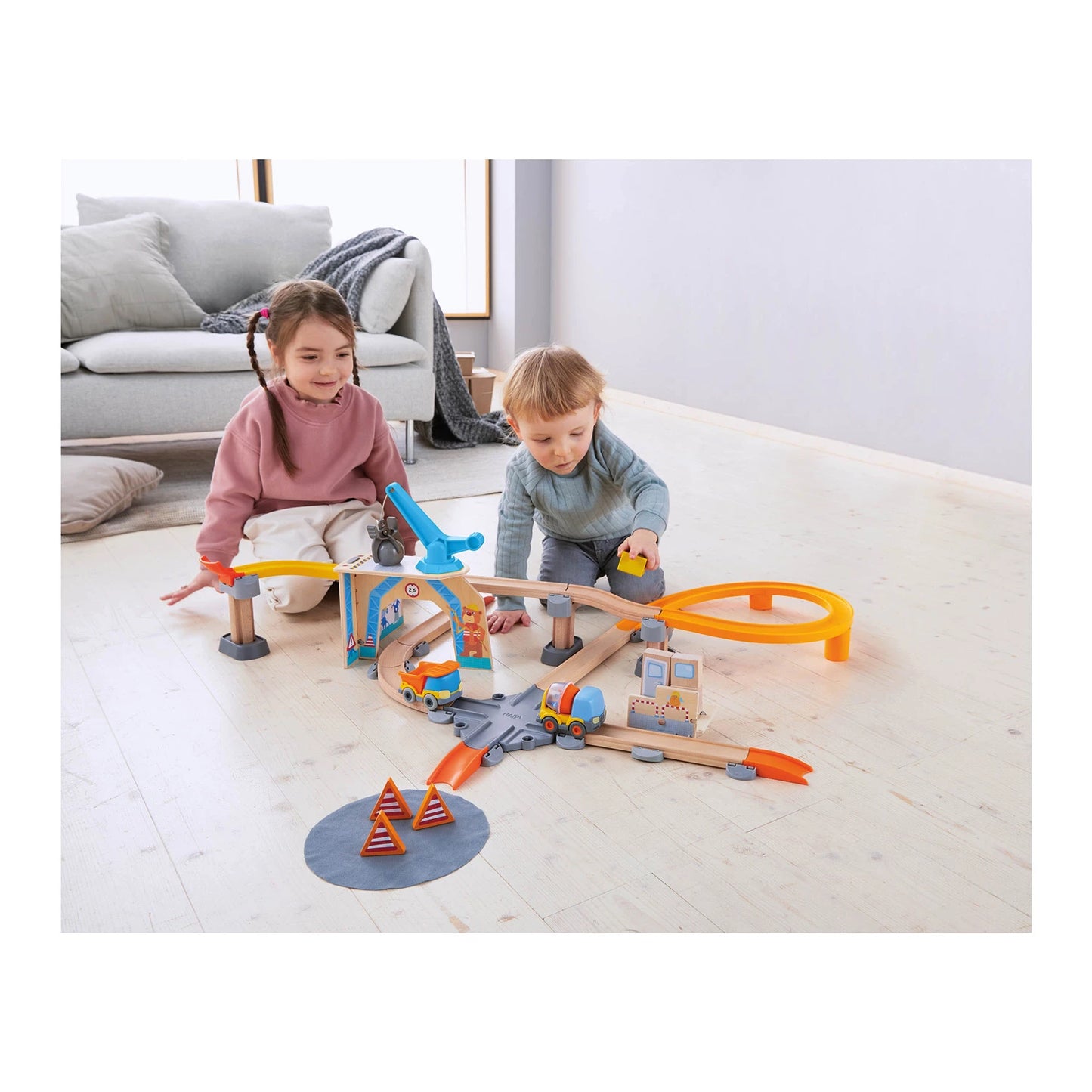KULLERBÜ – GROSSE SPIELPLATZ-BAUSTELLE