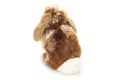 LAPIN ASSIS, BRUN FONCÉ/TÂCHETÉ BLANC, 20 CM