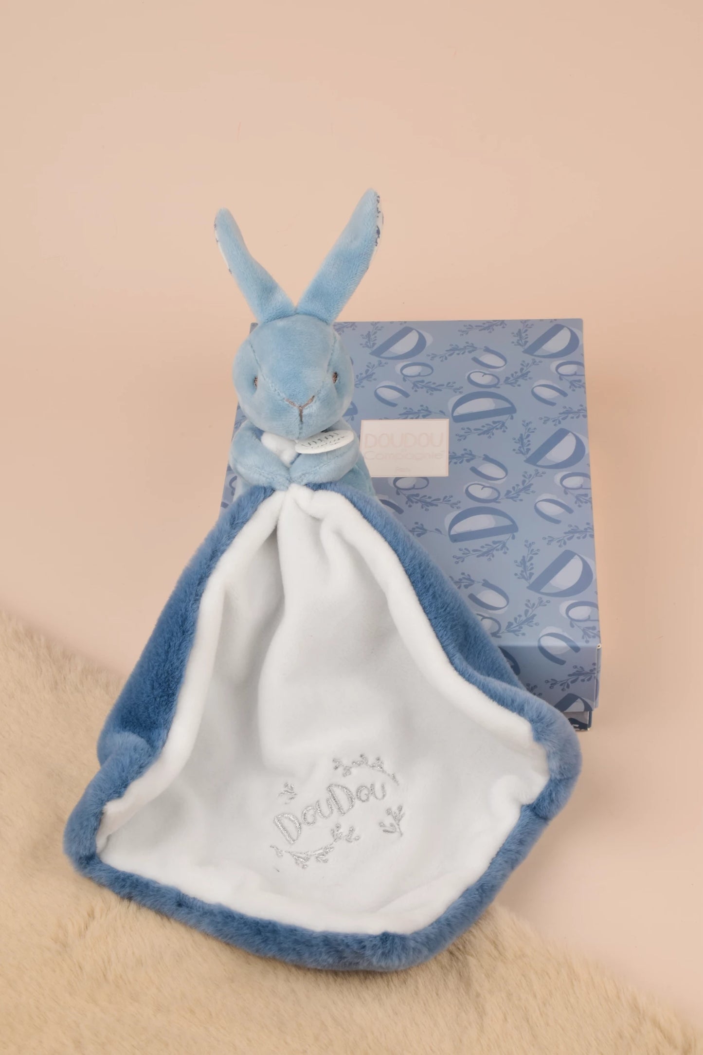 LAPIN AVEC COUVERTURE DOUCE, BLEU, 10 CM