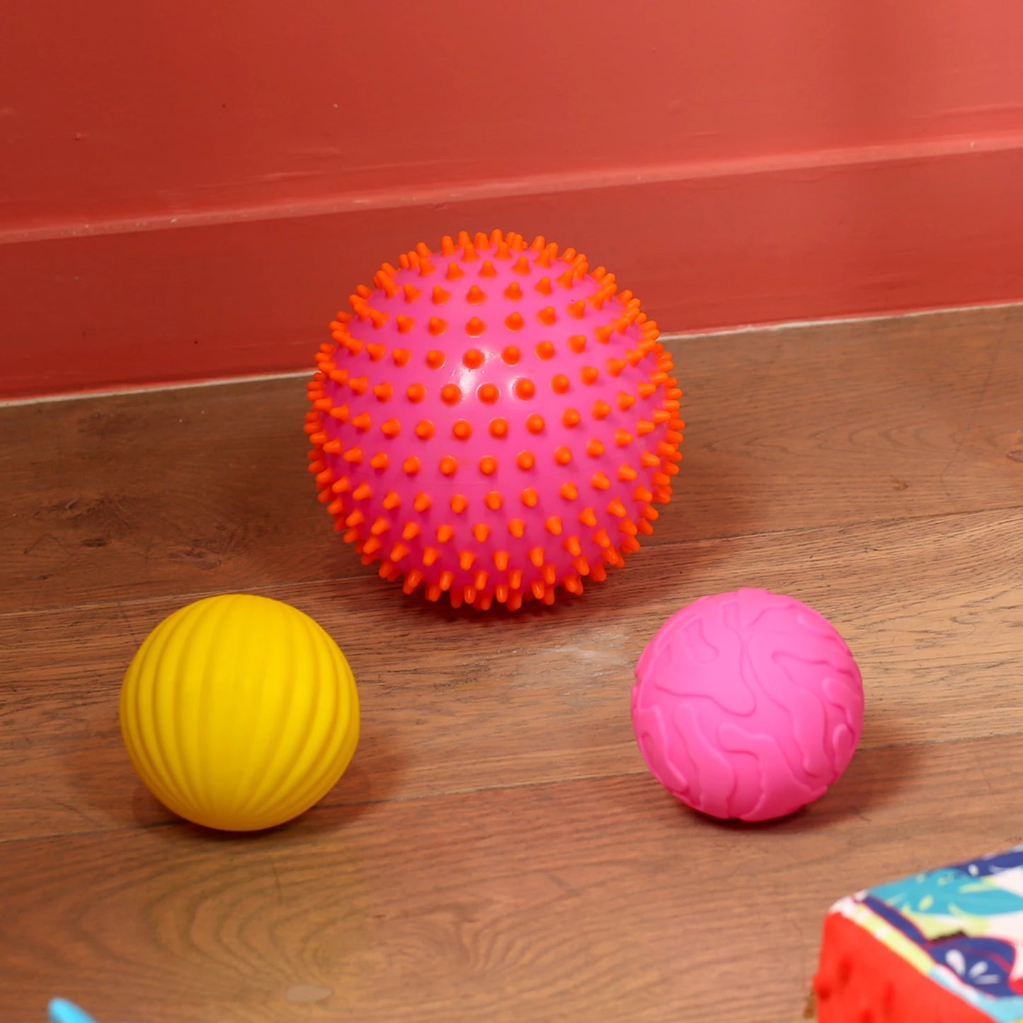 LUDI - 3 BALLES SENSORIELLES ROSES - F/D/D/I