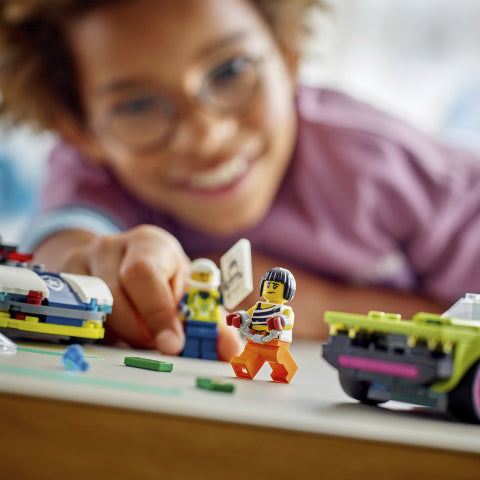 COURSE-POURSUITE EN VOITURE DE COURSE - CITY POLICE 60415 - LEGO
