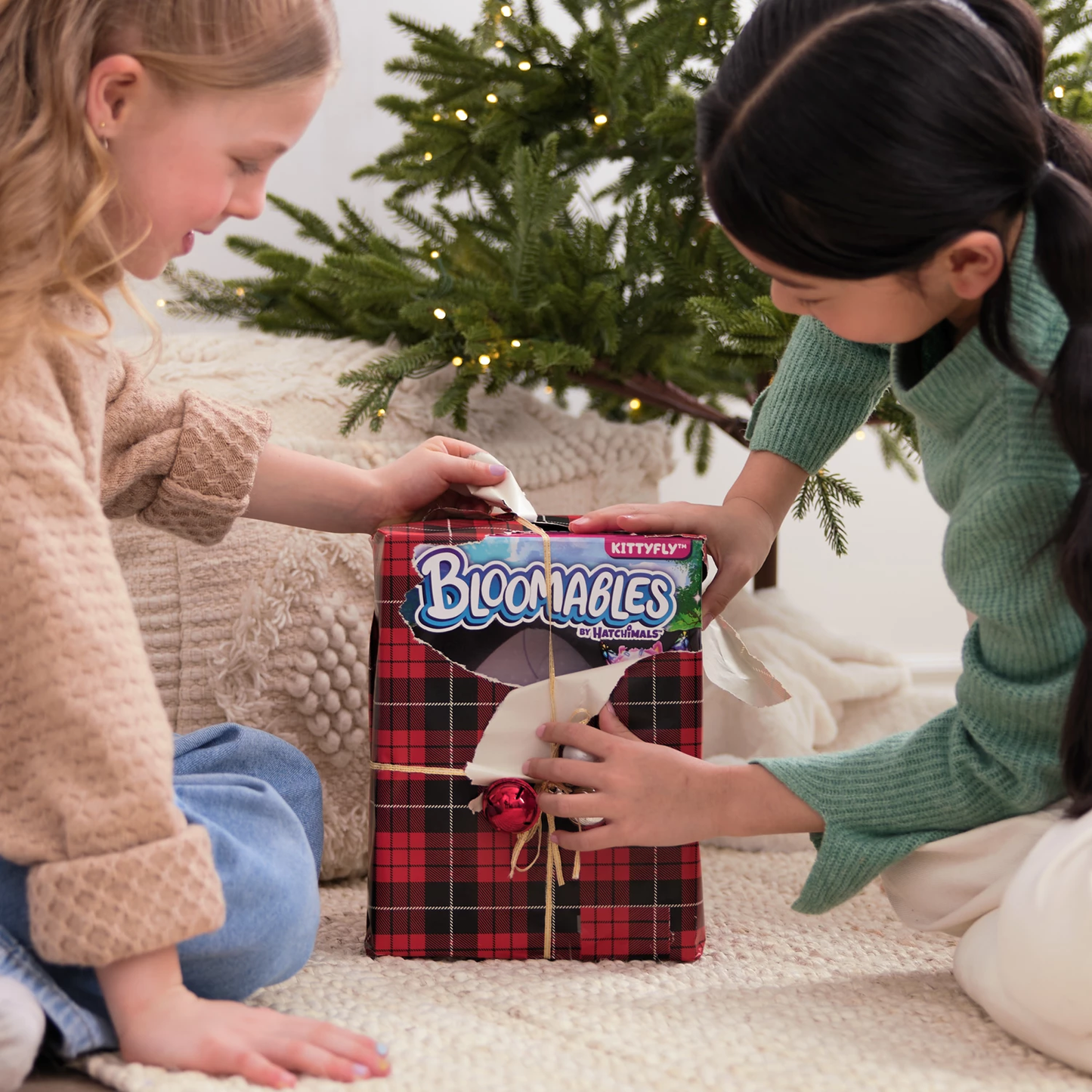 🟡 BLOOMABLES KITTYFLY - HATCHIMALS - BESTSELLER