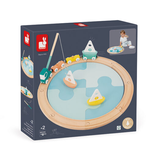 Alternative view of Janod - TOUR IN BARCA A VELA BOLID