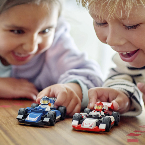 RACE CARS WILLIAMS & HAAS - CITY F1 60464 - LEGO - immagine 6